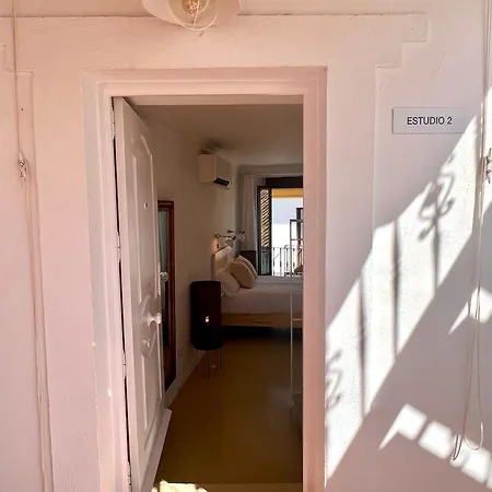 Apartamento Estudio 2 By Mezquitasuites Córdoba